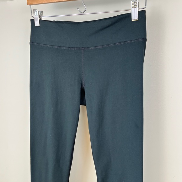 Under Armour Leggings - Picture 2 of 11